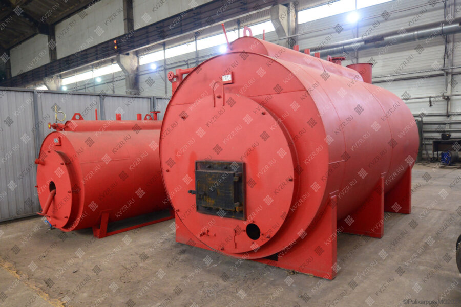 Цилиндрический паровой котел жаротрубный